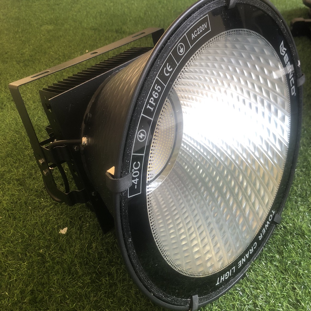 ĐÈN RỌI THÁP SIÊU SÁNG 400W / 600W ESNCO - ĐIỆN VIỆT