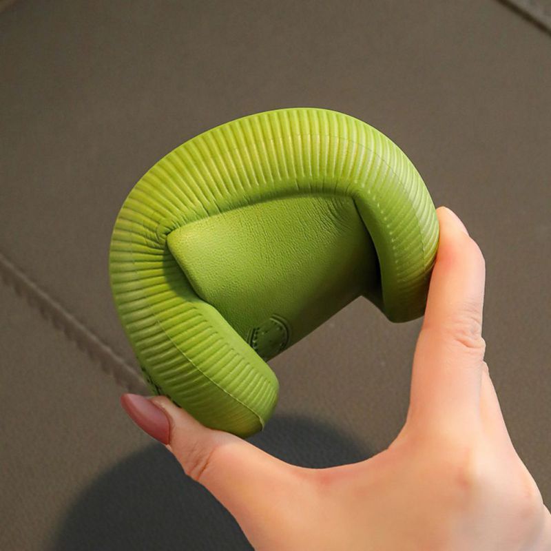 Xăng đan Đế Mềm Chống Trượt Đơn Giản Cho Bé
