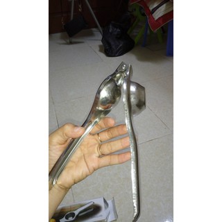 Dụng cụ ép nước cốt chanh (ảnh thật)