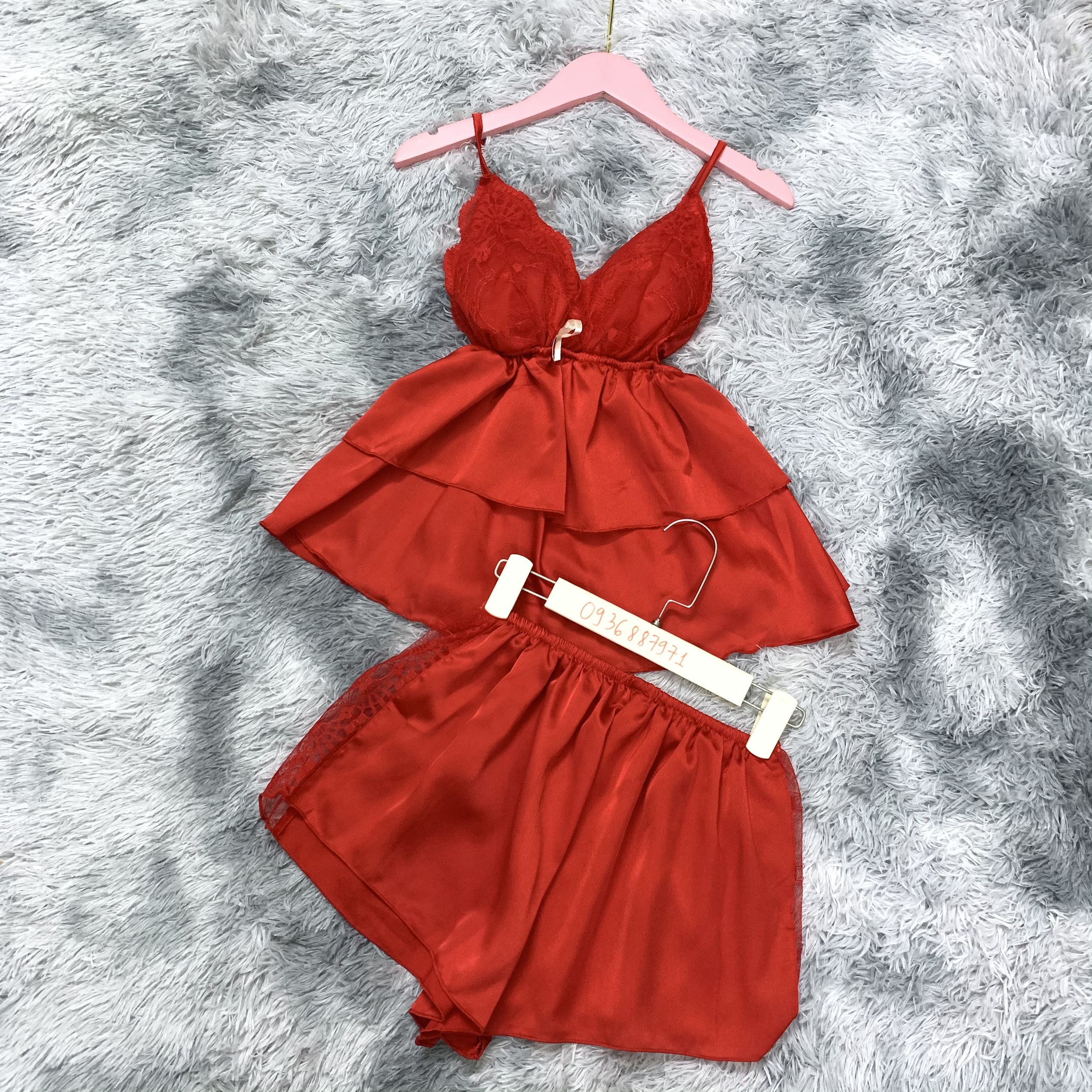 Đồ ngủ nữ sexy 🌸 Freeship 🌸 Đồ ngủ nữ sexy satin mềm mịn áo 2 dây phối ren Freesize dưới 60kg | BigBuy360 - bigbuy360.vn