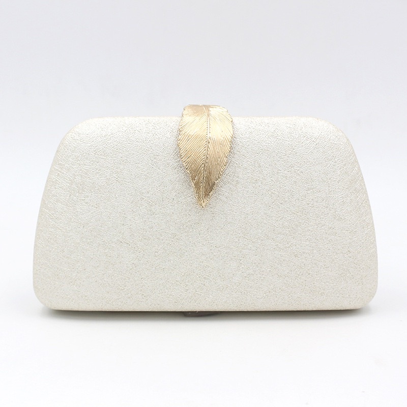 Túi cầm tay clutch nữ dáng trơn basic khoá lá thanh lịch