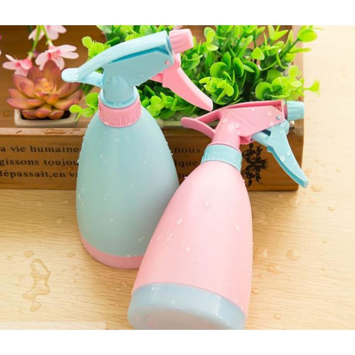 Bình xịt nước tưới cây phun sương mẫu mã đẹp
