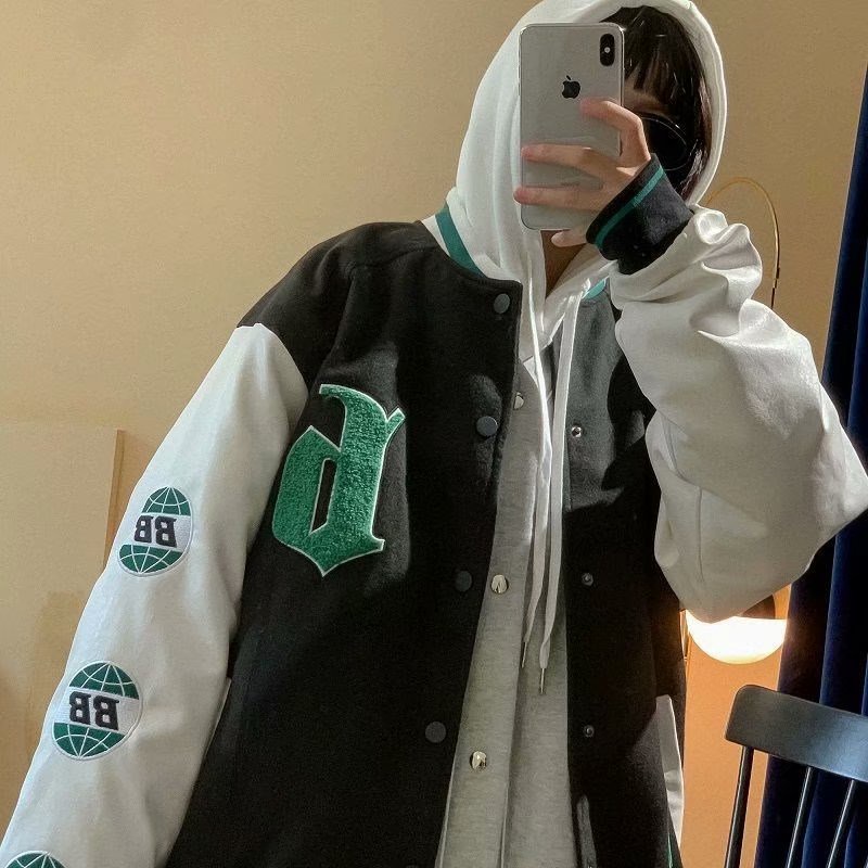 【M-2XL】Áo khoác bóng chày  dáng rộng  thêu họa  tiết chữ phong cách  Hàn Quốc  thời trang  năng động cho nam  bomber nam áo gió nam nữ