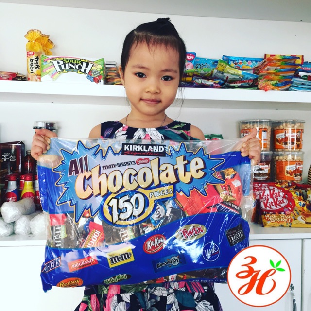 Sô cô la gói khủng lồ Kirkland 2,55kg - Mỹ