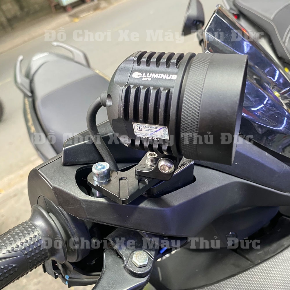 Pát Chân Gương Chữ L gắn đèn trợ sáng