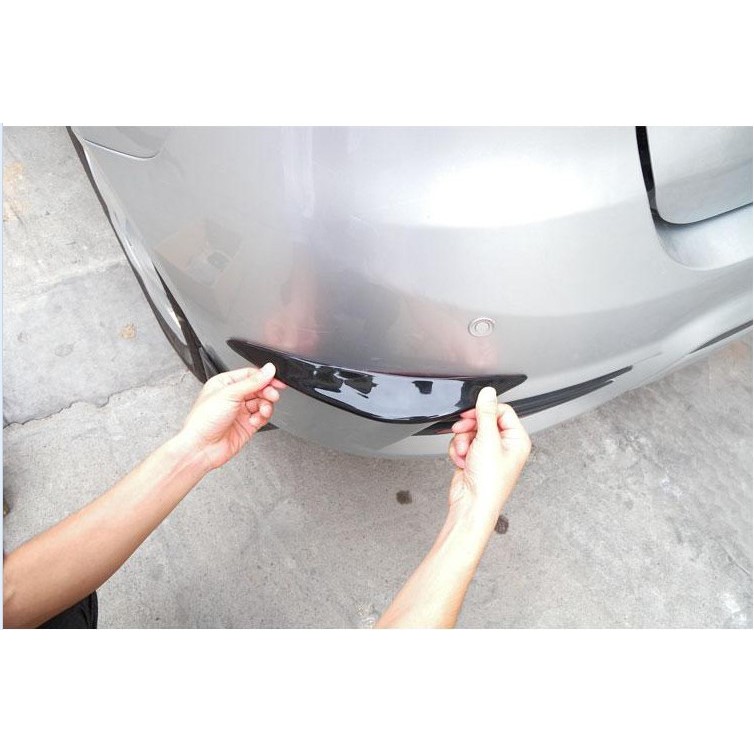 Bộ ốp cao su chống trầy cản trước sau xe ô tô