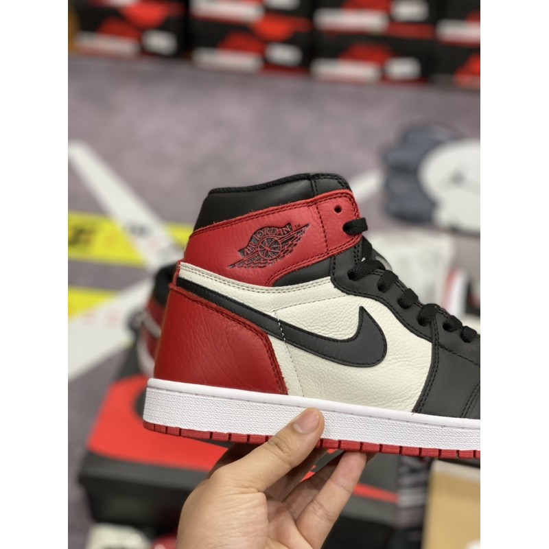 [AGsneaker] Giày thể thao cổ cao màu Bred chân bè fit lên 1 size... | BigBuy360 - bigbuy360.vn