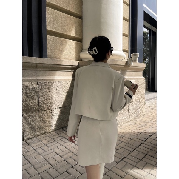 Blazer croptop lai bầu