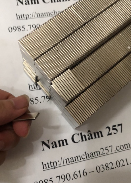 [Xả Kho] Nam châm viên 20x10x2mm, loại nam châm trắng đất hiếm lực hút siêu mạnh.