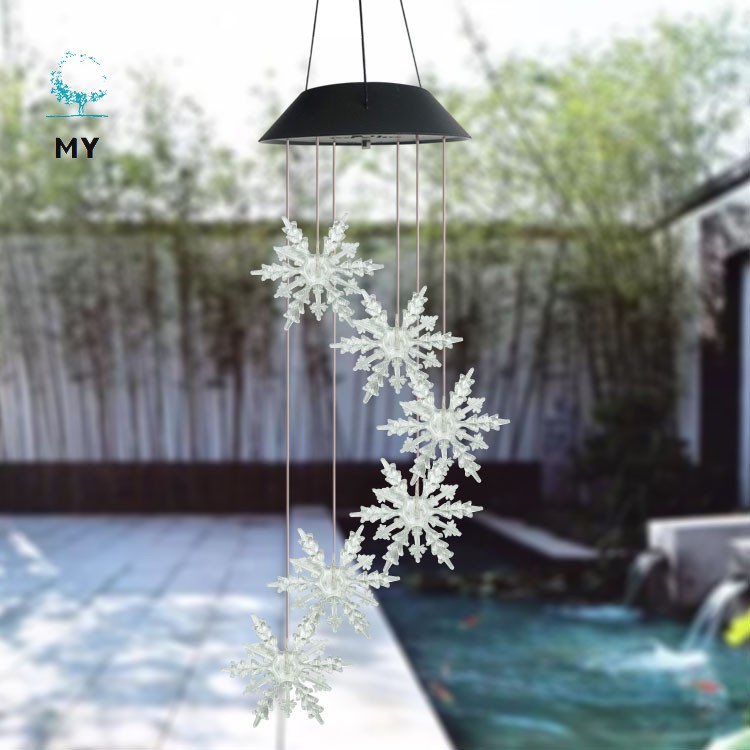 Solar-Powered Snowflake Shape Light Waterproof Colorful Hanging Lamp for Home Gadern Decoration