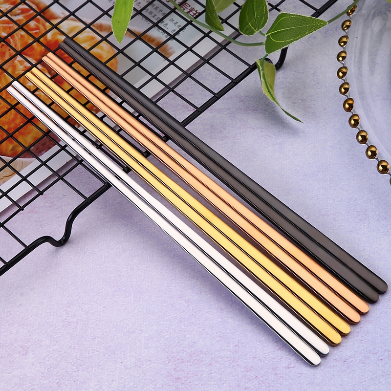 Đũa gắp thức ăn chất liệu thép không gỉ mạ vàng siêu bền
