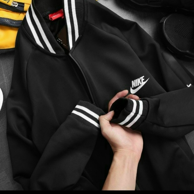 Áo bomber nam nữ, áo khoác thể thao vải poly 2 da cao cấp , dây kéo chống thấm cực kì đẹp