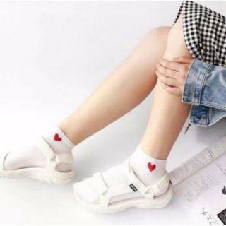 Lố 10 đôi tất tim cổ ngắn