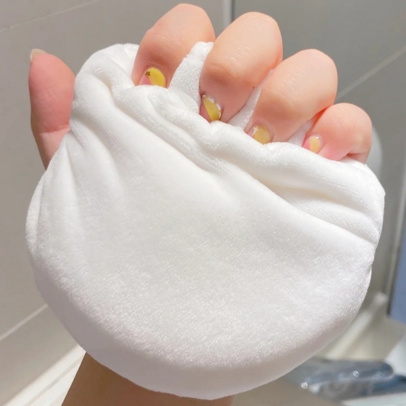 Mút Trang Điểm Mềm Mại Màu Trắng 13cm Tiện Dụng