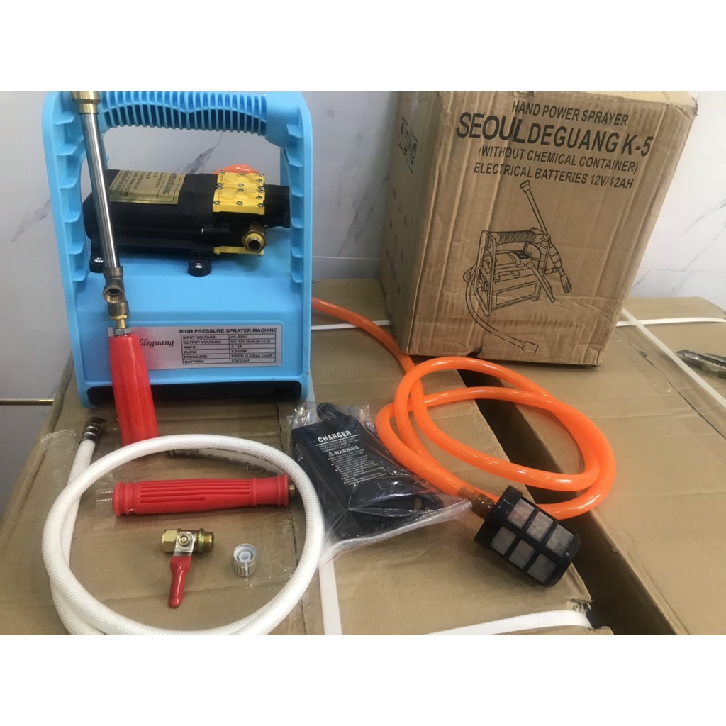 Bình phun thuốc trừ sâu SEOULDEGUANG K5 xách tay siêu nhẹ tiện lợi ẮC QUY LỚN 12v-12AH - Sử Dụng Dây Xịt Lên Đến 200m