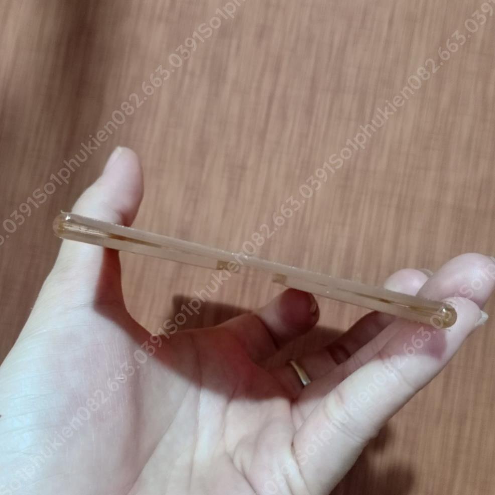 Tấm mica cứng trong suốt để trưng thông tin, hình ảnh
