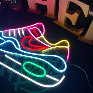 Đèn Neon Sign Sneaker (hình đôi giày)