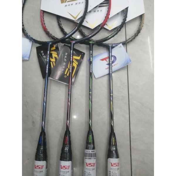 Vợt cầu lông vs blade