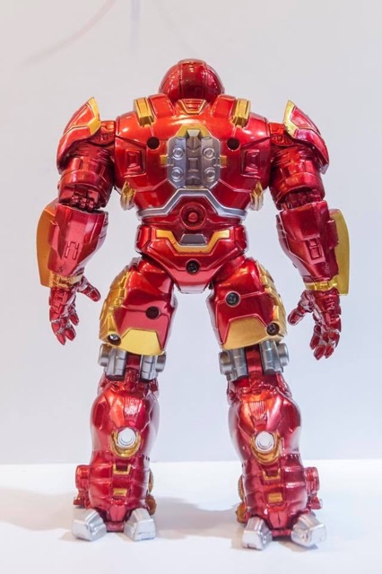 Mô hình Hulkbuster