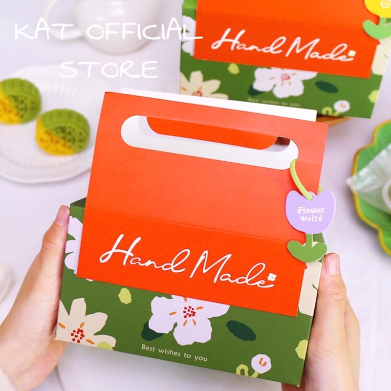 Hộp Giấy Đựng Bánh Có Quai Xách Hoạ Tiết Hoa Xinh Xắn - KAT Official Store