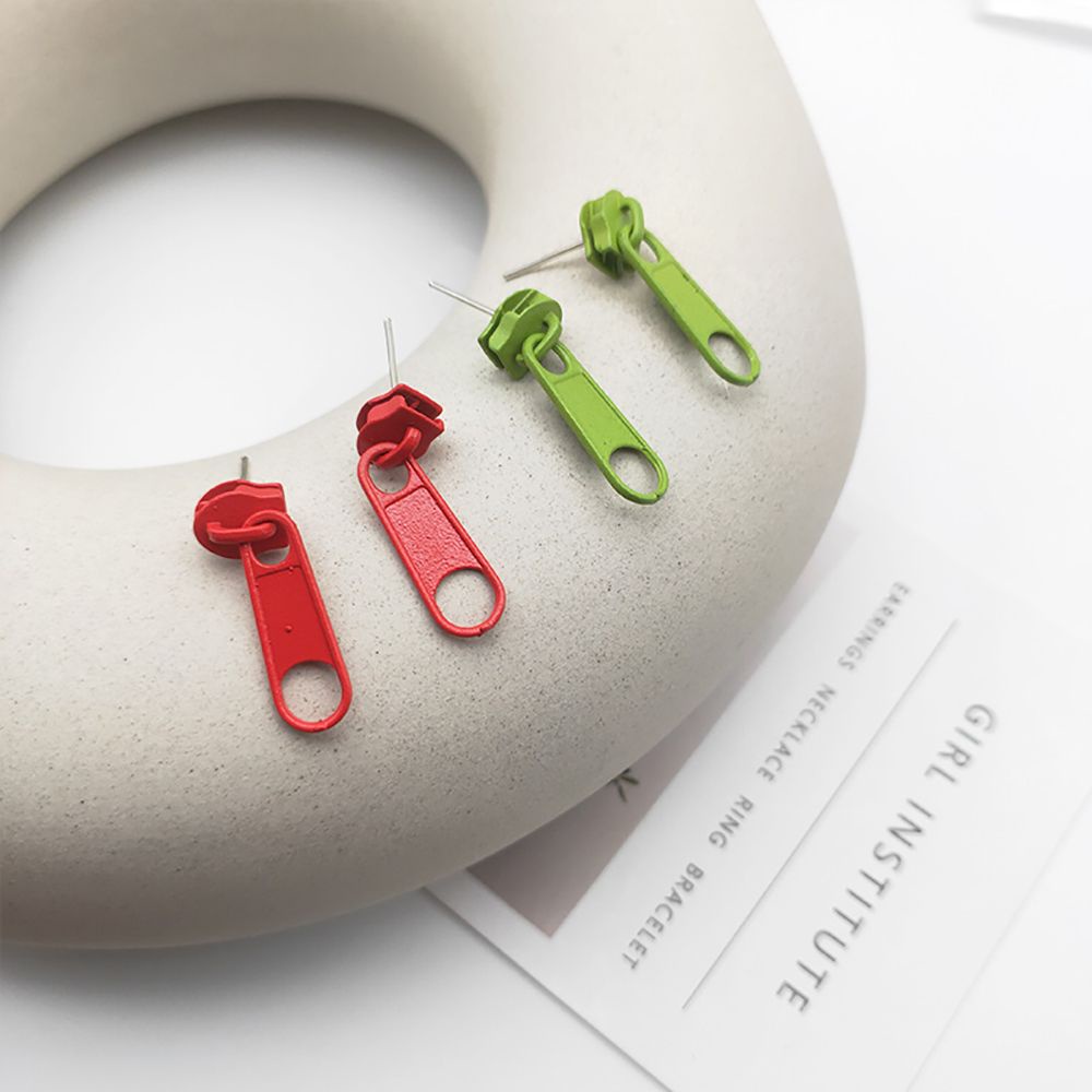 Khuyên tai SKJK bằng kim loại thiết kế khóa kéo dễ thương có nhiều màu phong cách Hàn Quốc