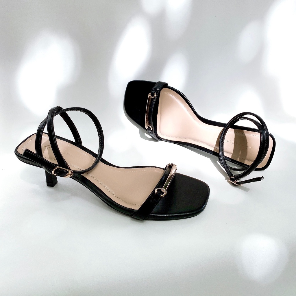 Giày Sandal Nữ Cao 3cm Thời Trang Hishoo Quai Ngang Dây Mảnh Cao Cấp S084