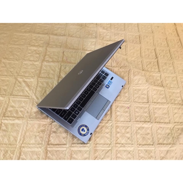 Laptop HP 8460 vỏ nhôm sang trọng thời trang văn phòng đẹp tinh tế