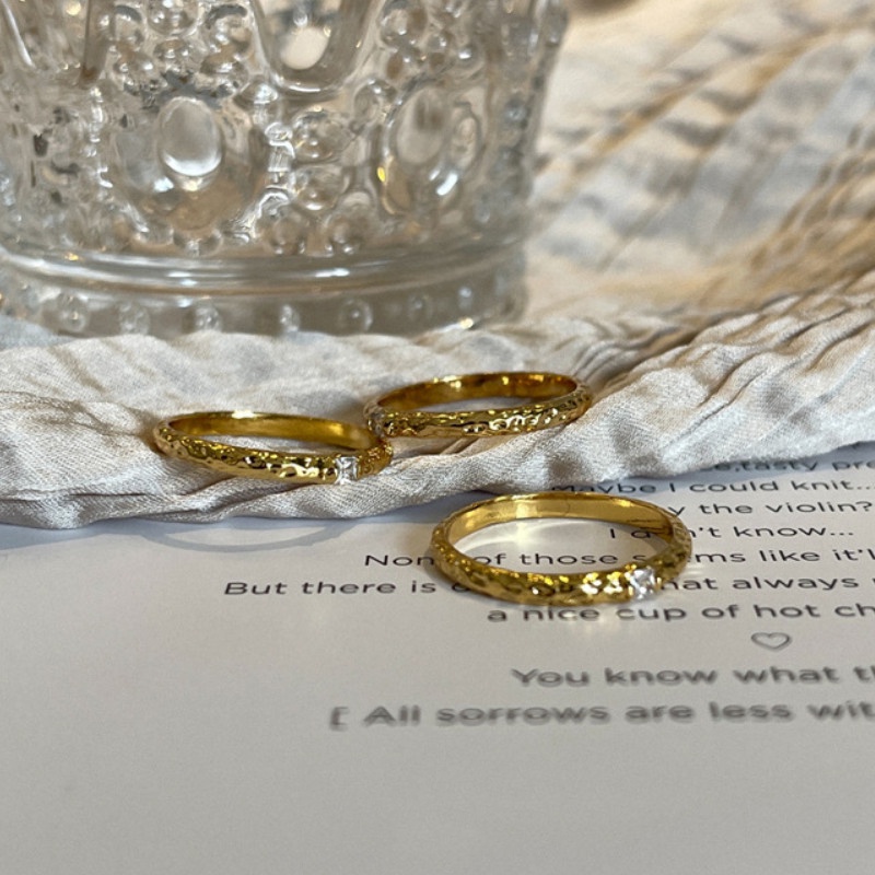 Nhẫn Hoa Văn Đính 1 Viên Đá Nhân Tạo Titan Ko Han Rỉ TT 4018