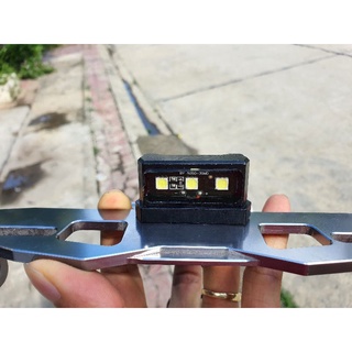 Đèn led soi biển số cnc