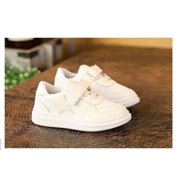 Giày Thể Thao học sinh bé trai và bé gái