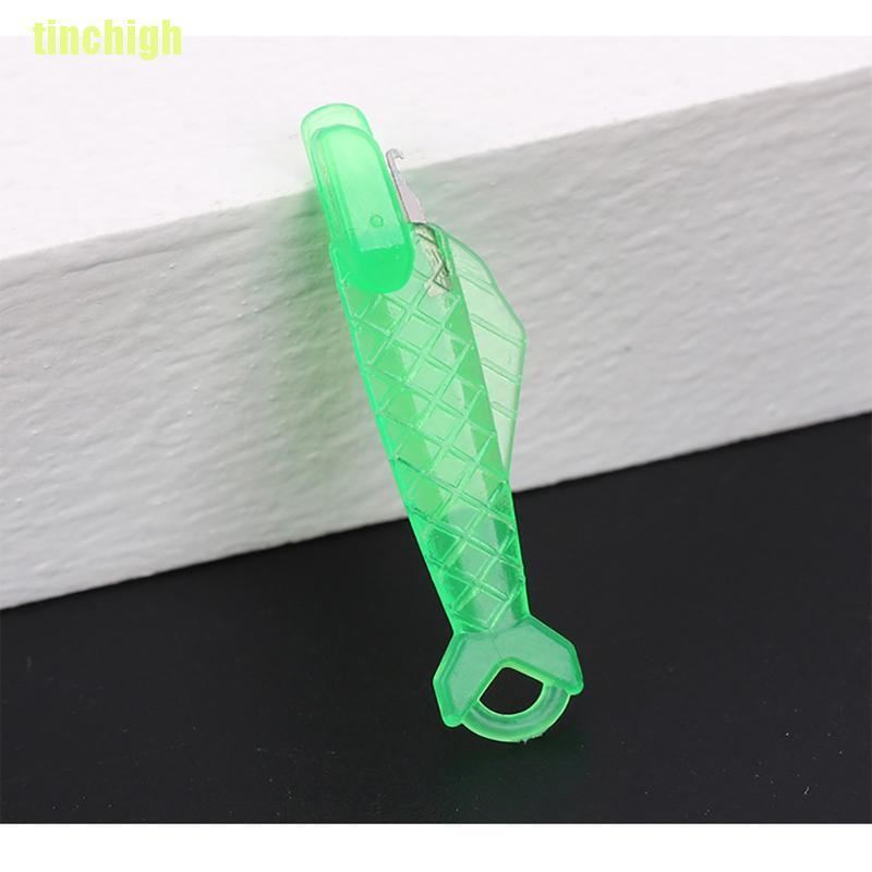 Bộ 5 Cuộn Chỉ May Hình Cá Nhỏ