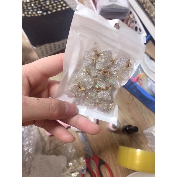 Cham bướm lò xo- cham cao cấp - cham nail- phụ kiện nail