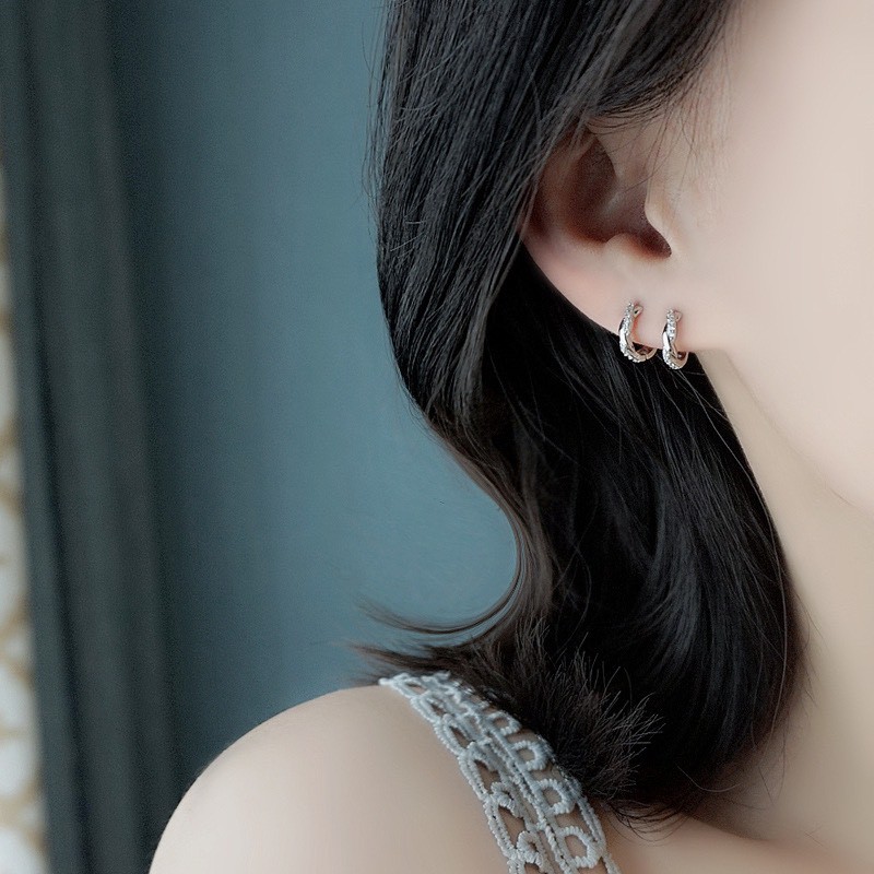 Khuyên tai bạc nữ TLEE tròn xoắn nạm đá cao cấp TleeJewelry B0115