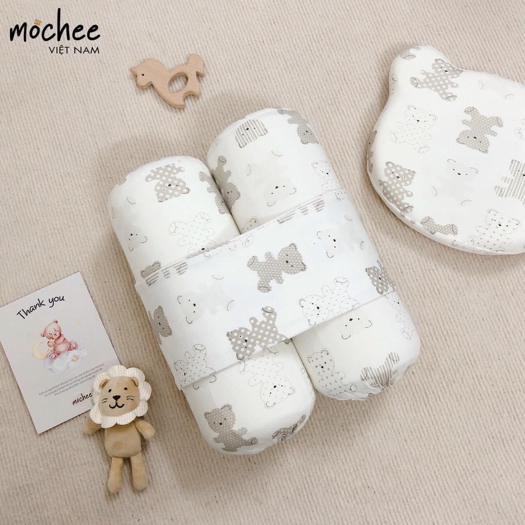 Gối chặn cao su non cho bé Mochee, gối nằm cao su non tự nhiên cho trẻ - Monnie Kids