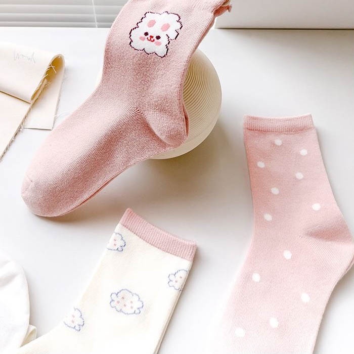 Set 3 đôi tất vớ họa tiết nhẹ nhàng kute dễ phối đồ - Sope Shop