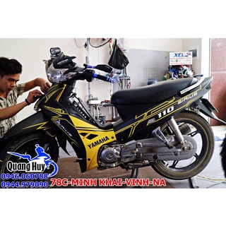 Tem trùm xe sirius đen chỉ vàng, team dán xe máy sirius, team trùm sirius, team trùm sirius, tem xe sirius, tem trùm sir