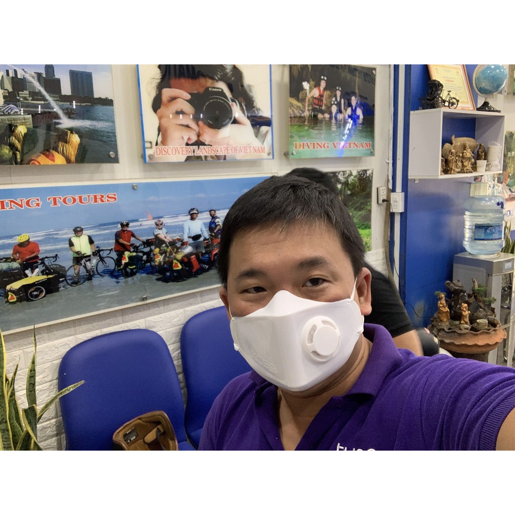 Khẩu trang trắng XC99