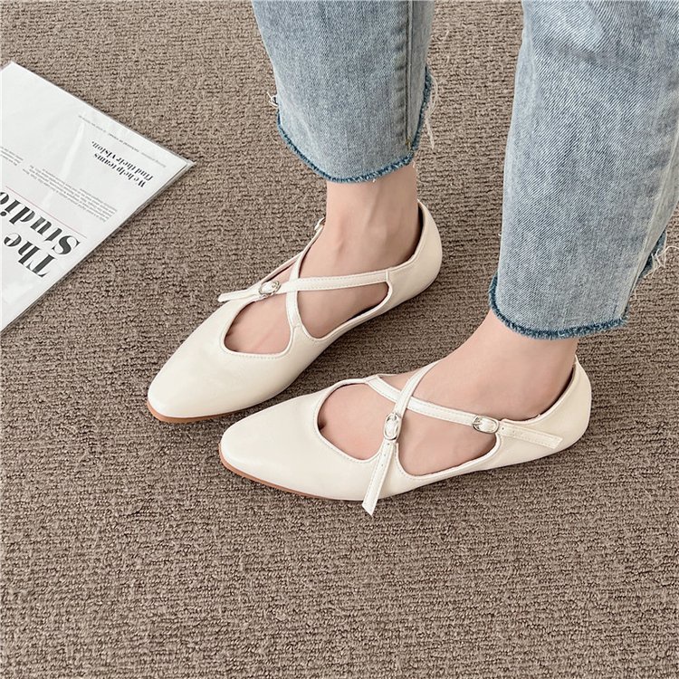 Giày Búp Bê Da Đế Thấp Mũi Nhọn Phối Khóa Gài Màu Bạc Thời Trang Cao Cấp Cho Nữ