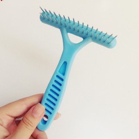 Lược bồ cào chải lông chó mèo có tay cầm