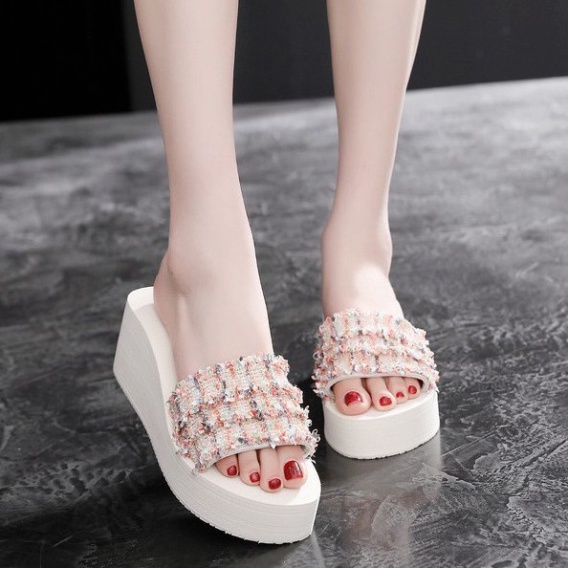 Dép Quai Ngang Nữ Đế Xuồng Đính Ren Đế Chống Trượt