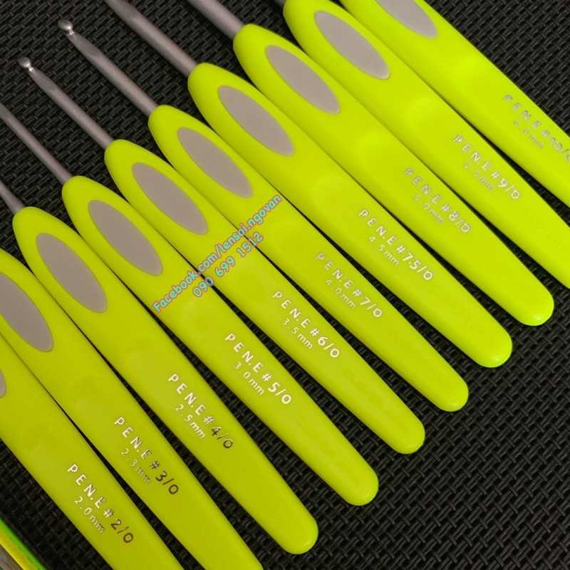 Bộ kim móc Clover Yellow Neon phiên bản giới hạn