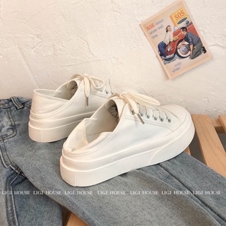 Giày sneaker đạp gót đế bánh mì, Giày thể thao nữ màu trắng