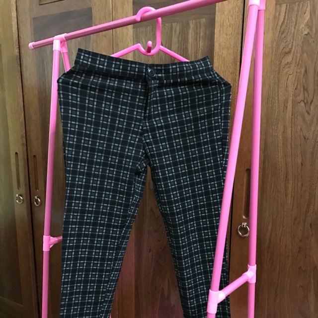 Quần zara basic