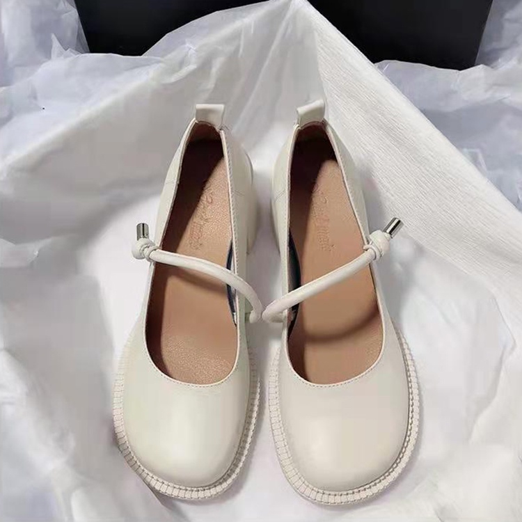 Giày cao gót IELGY mũi tròn phong cách retro Nhật Bản