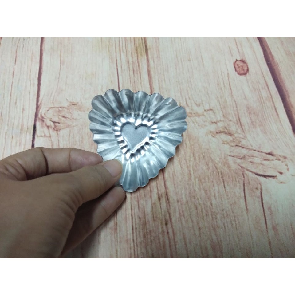 BỘ 50 KHUÔN NHÔM LÀM  BÁNH BÒ BÁNH DA LỢN HÌNH TRÁI TIM 6.5 CM