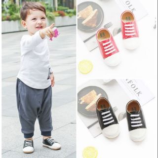 Giầy slip on bé trai bé gái