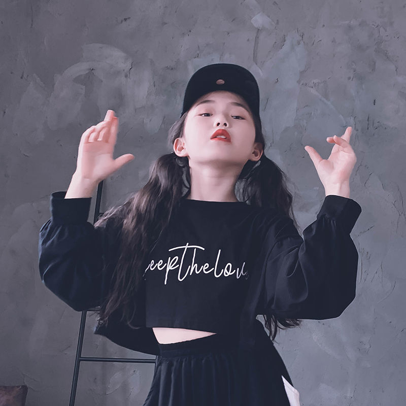 Bộ đồ hai mảnh gồm áo ngắn tay dài và quần dài thời trang xuân thu dành cho bé gái