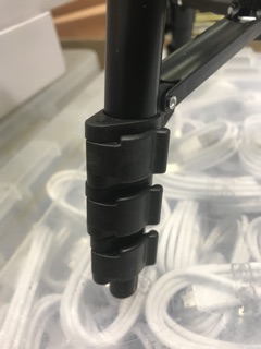 Giá đỡ điện thoại Tripod Kèm Remote Bluetooth