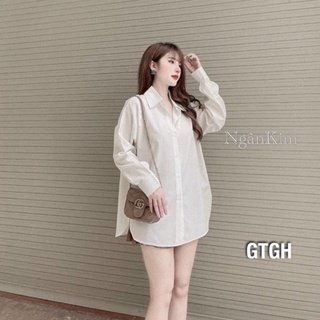 Áo sơ mi form rộng xẻ vạt