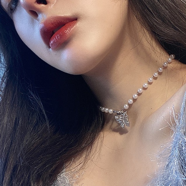 Vòng cổ Choker nữ khóa OT - mặt dây hình bướm đính đá cực dễ thương